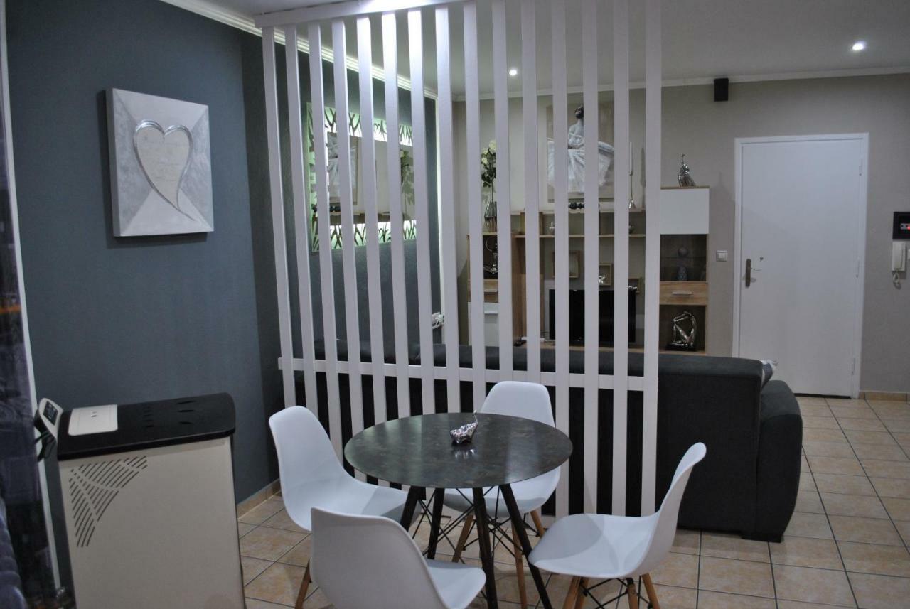 Nina Apartment Hanya Dış mekan fotoğraf
